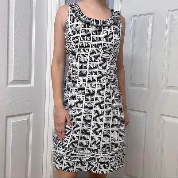 Tory Burch Dress Mini Shift Black White Geometric Designer Size 2 Extra Small - Picture 7 of 7